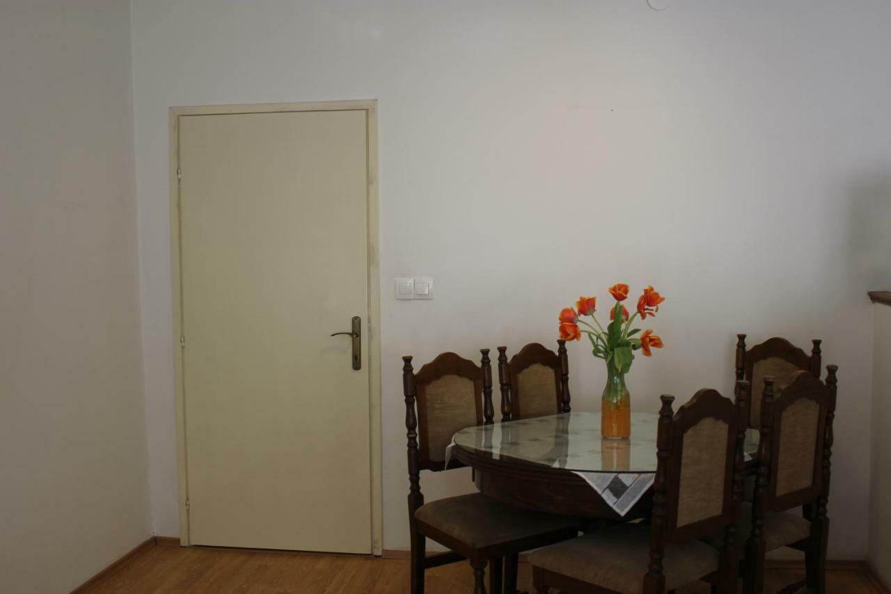 Apartman Tafra Omis Exterior photo