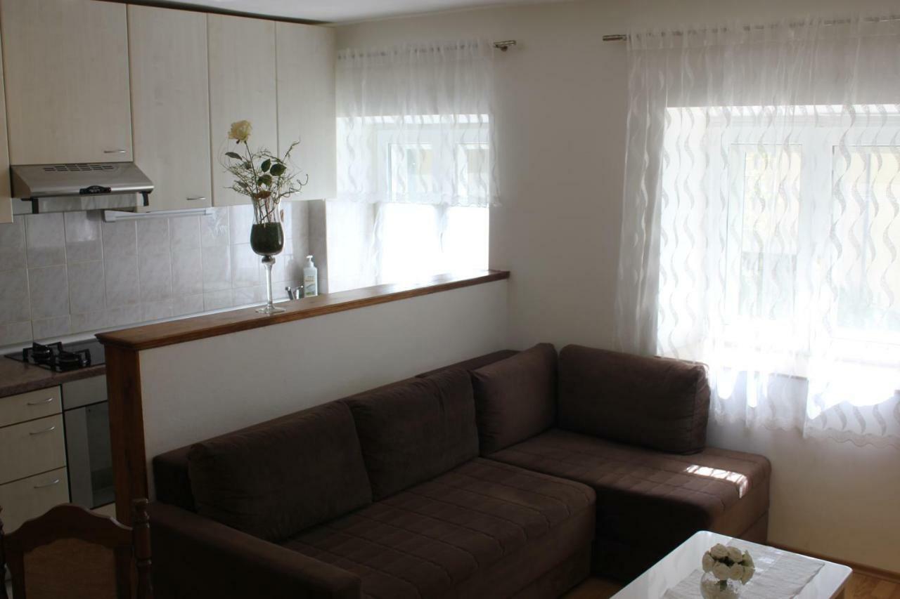 Apartman Tafra Omis Exterior photo